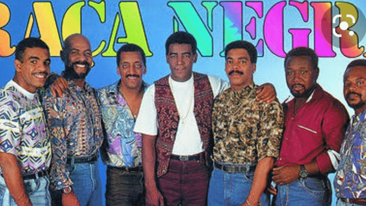 Edson-na-composicao-da-banda-e1749211349302