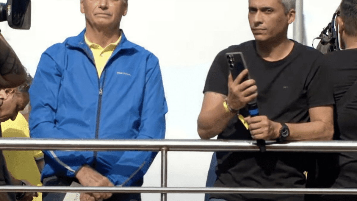 Gayer_e_Bolsonaro-1-848×477-1