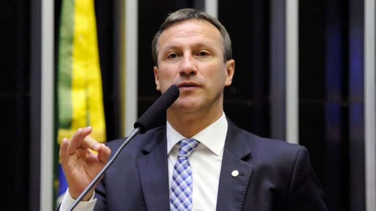deputado-Ubiratan-Sanderson-848×477-1