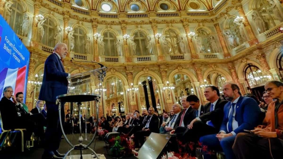 lula-forum-brasil-franca-paris-848×477-1