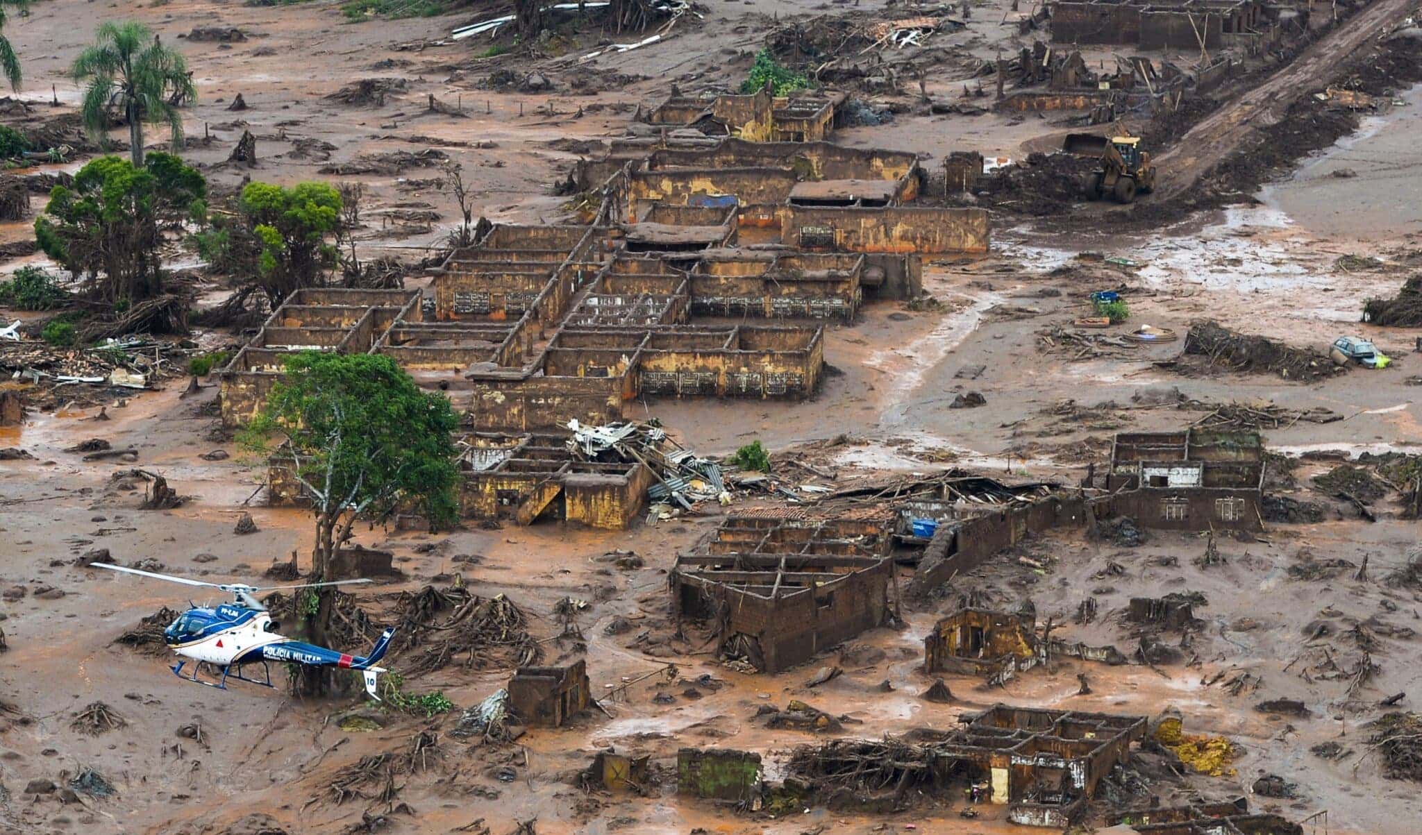 tragedia_em_mariana_0711150245_1