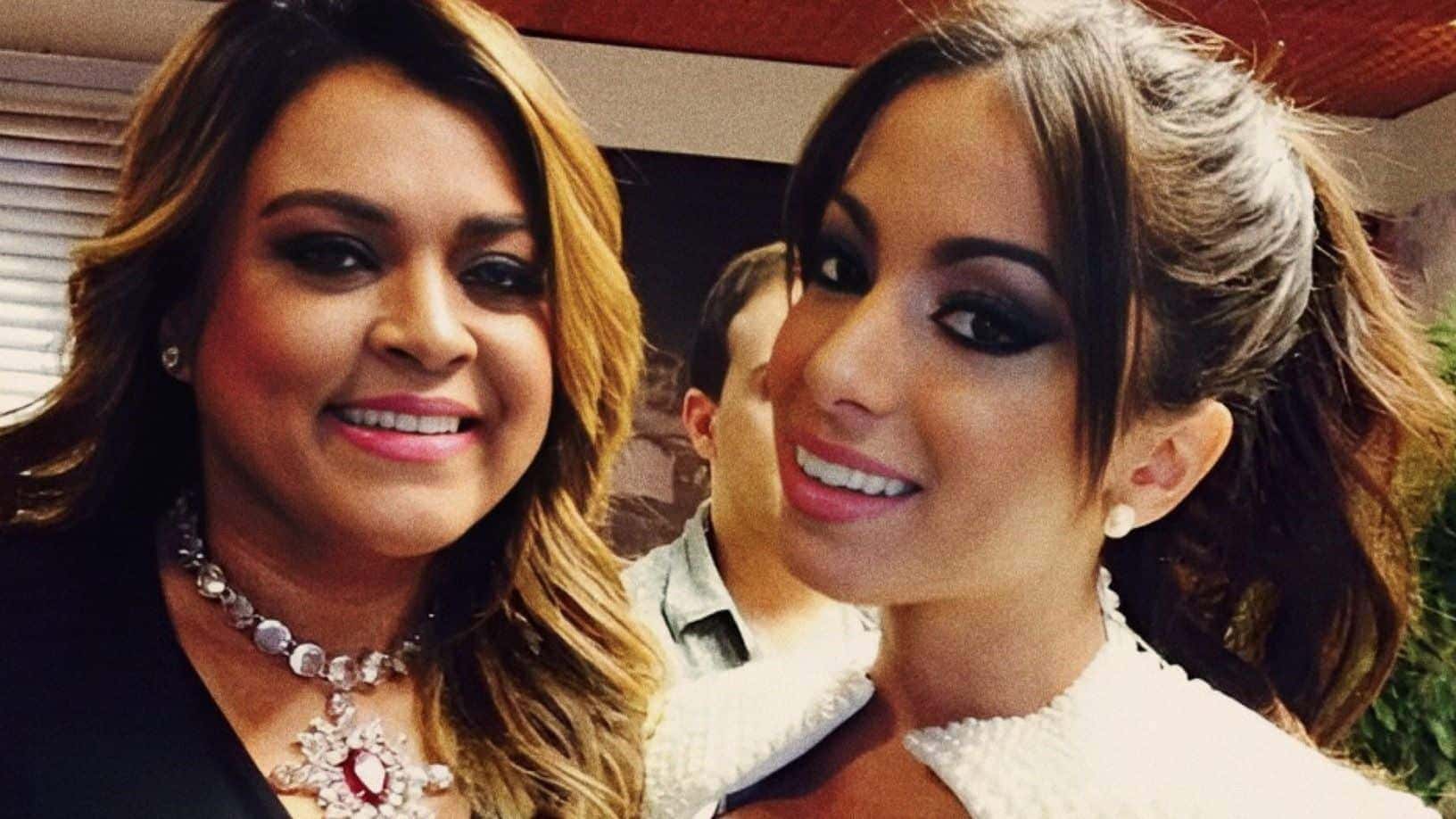 1-anitta-preta