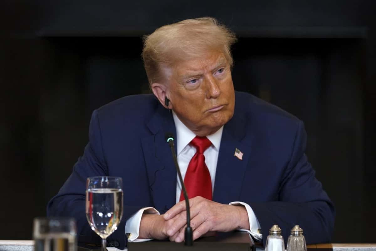 WASHINGTON (United States), 09/07/2025.- US President Donald Trump during a meeting with African leaders at the White House, Washington, DC, USA, 09 July 2025. President Trump is meeting with the leaders of Gabon, Guinea-Bissau, Liberia, Mauritania and Senegal at the White House to discuss trade. EFE/EPA/WILL OLIVER / POOL POOL