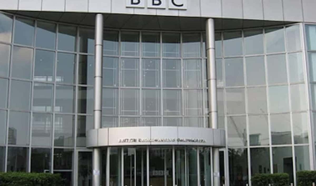 BBC-Building-1-810×477-1