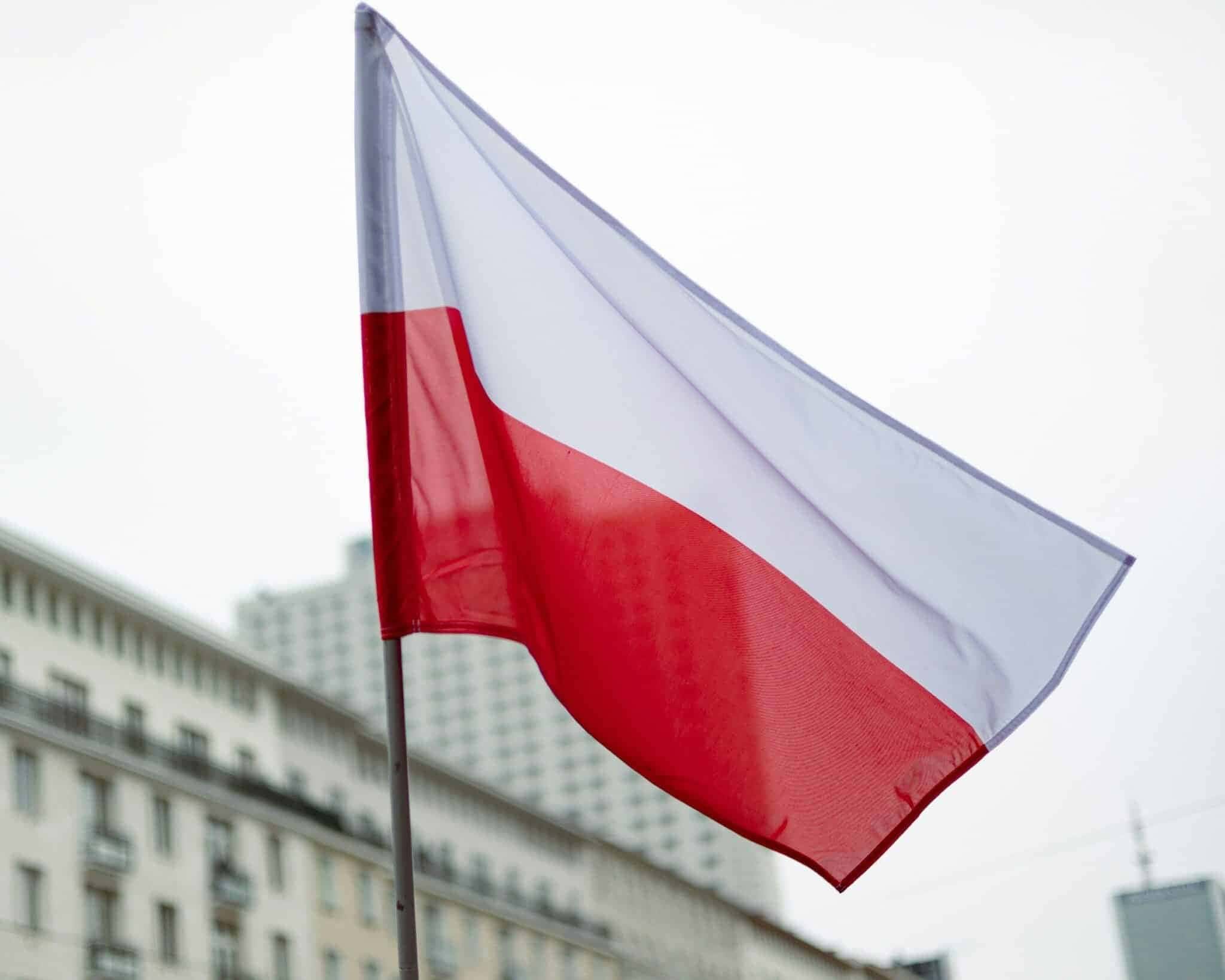 Bandeira-da-Polonia-2