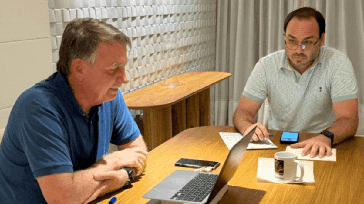 Jair-Carlos-Bolsonaro-1080-848×477-1
