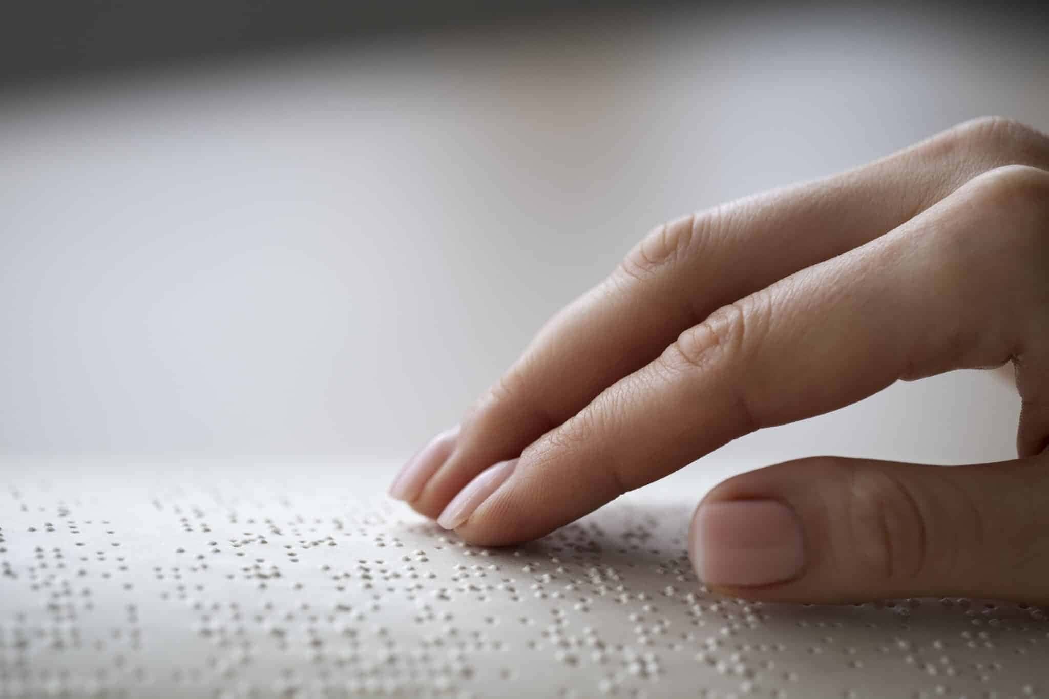 Leitura-em-Braille
