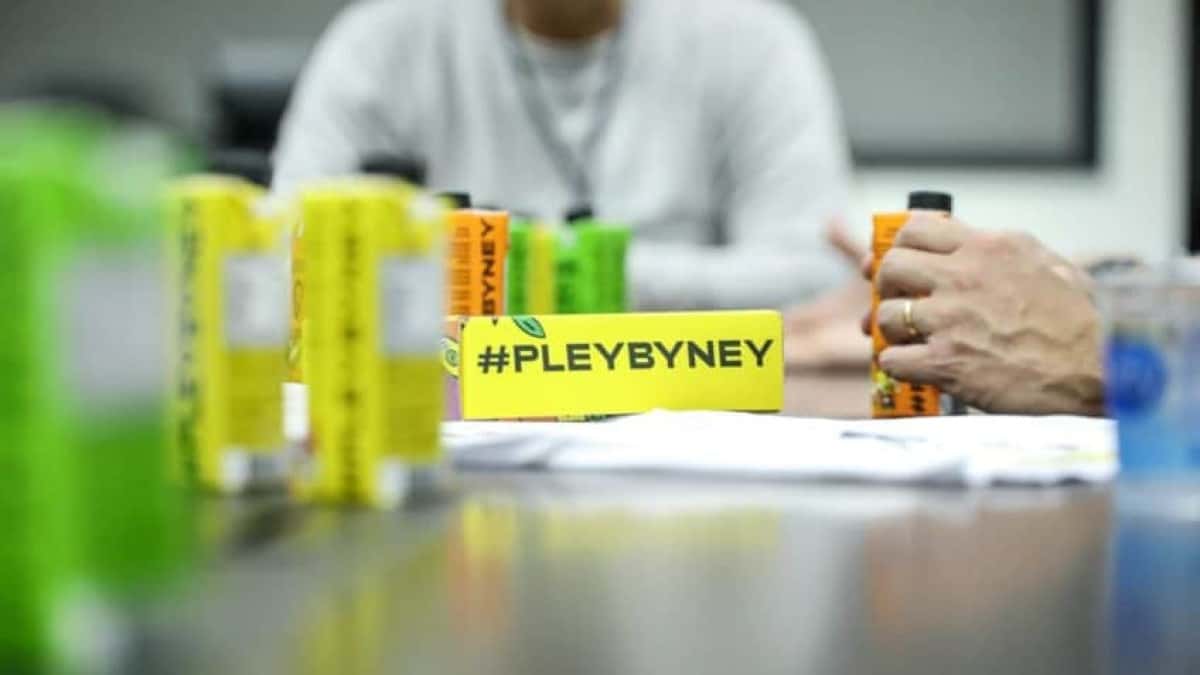 Santos-Pley-By-Ney-848×477-1