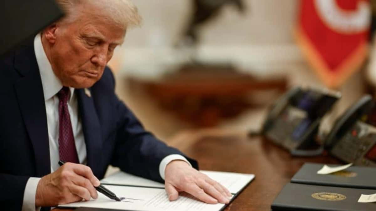 donald-trump-assina-decreto-848×477-1