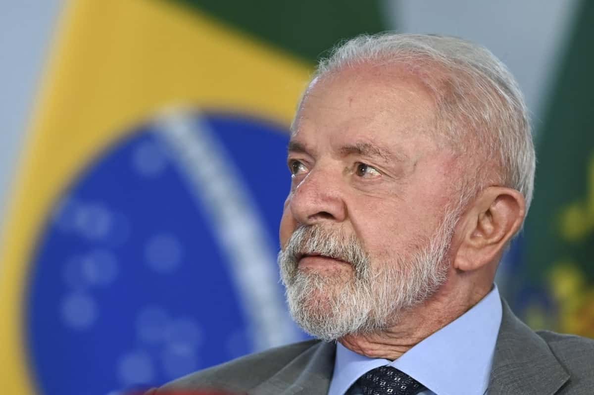 DF - LULA/ENTREGA PEC DA SEGURANÇA AO CONGRESSO - POLÍTICA - Foto, Presidente Lula. Nesta quarta (23) o Presidente Lula entrega ao congresso Federal a PEC da Segurança Pública. 23/04/2025 - Foto: TON MOLINA/FOTOARENA/FOTOARENA/ESTADÃO CONTEÚDO