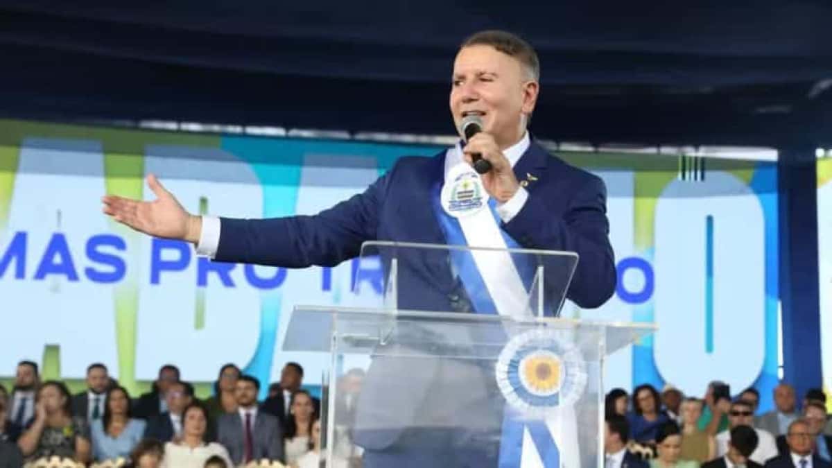prefeito-palmas-eduardo-siqueira-848×477-1