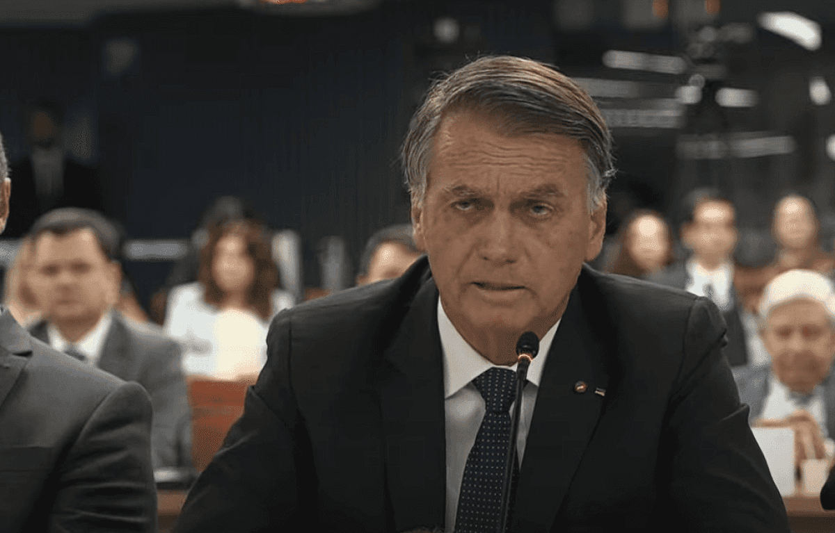 BOLSONARO_05_10.06.2025