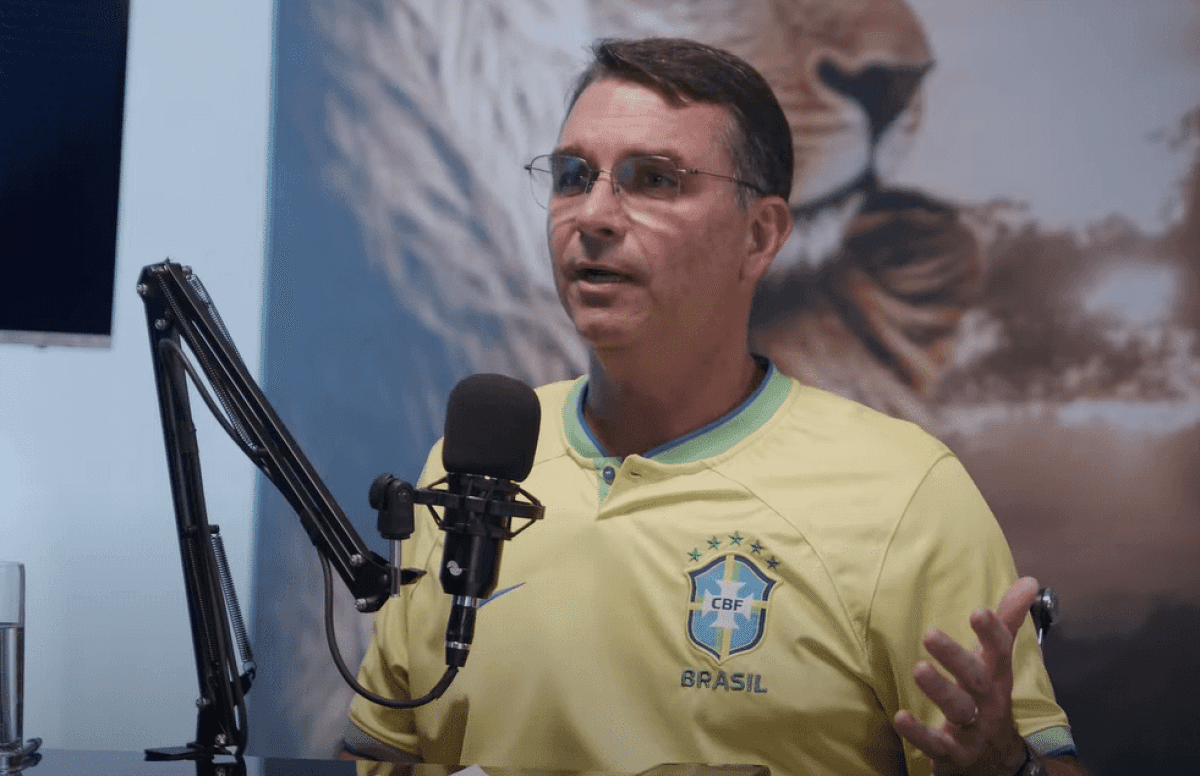 FLAVIO-BOLSONARO-LIVE