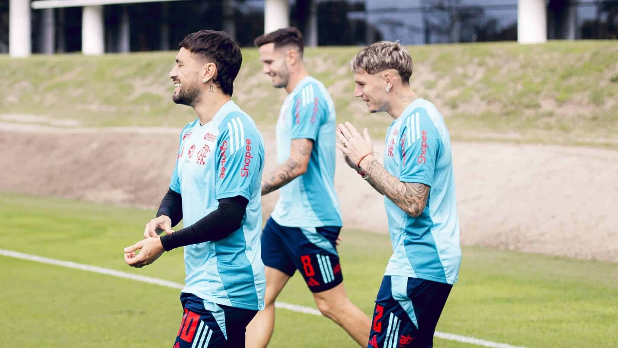 Flamengo-treino-e1755361327547