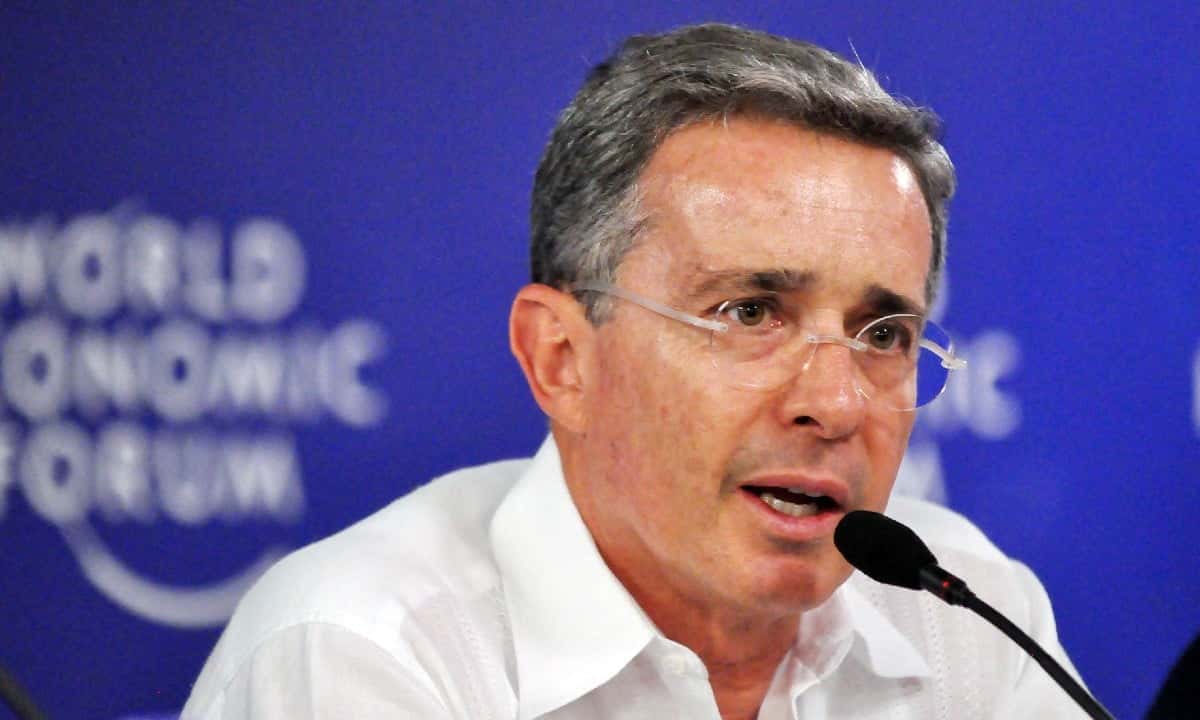 alvaro-uribe