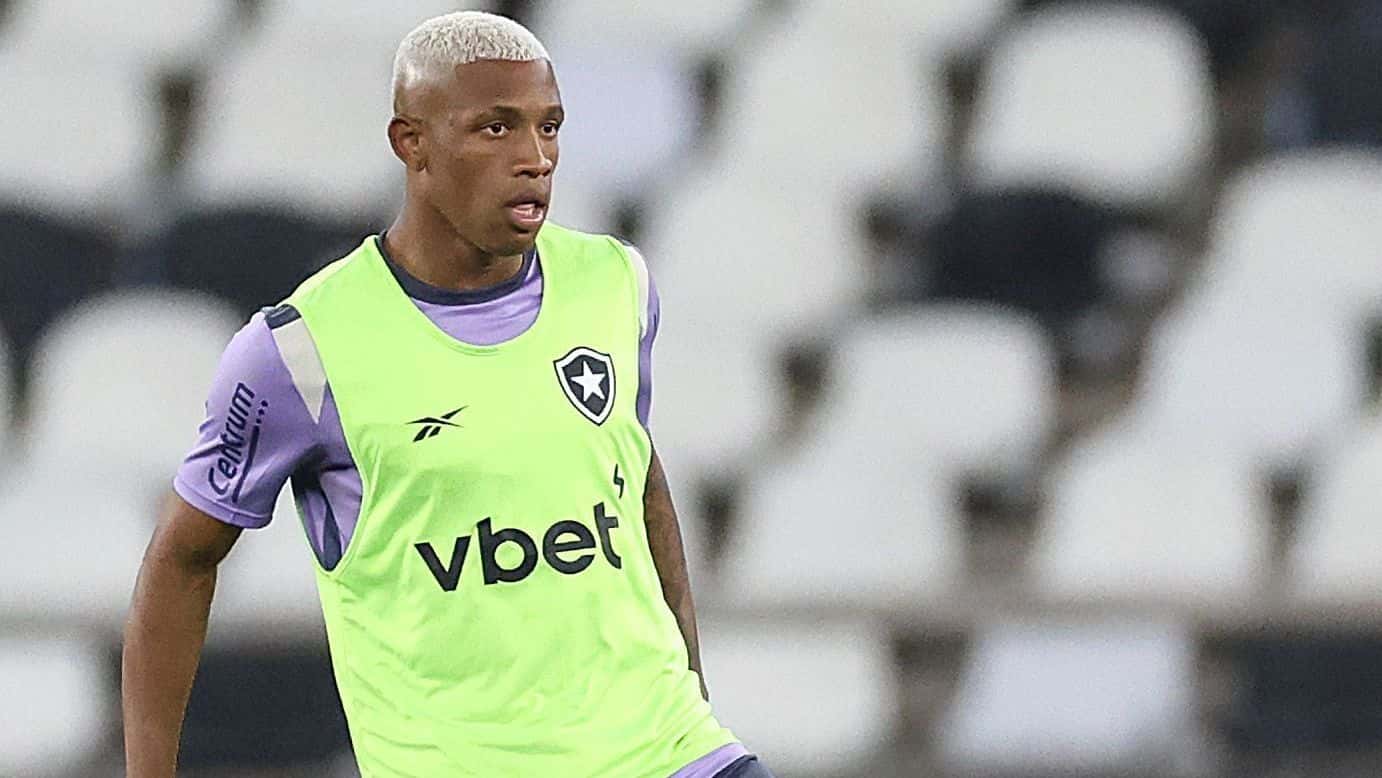 danilo_treino_botafogo-e1755177661651