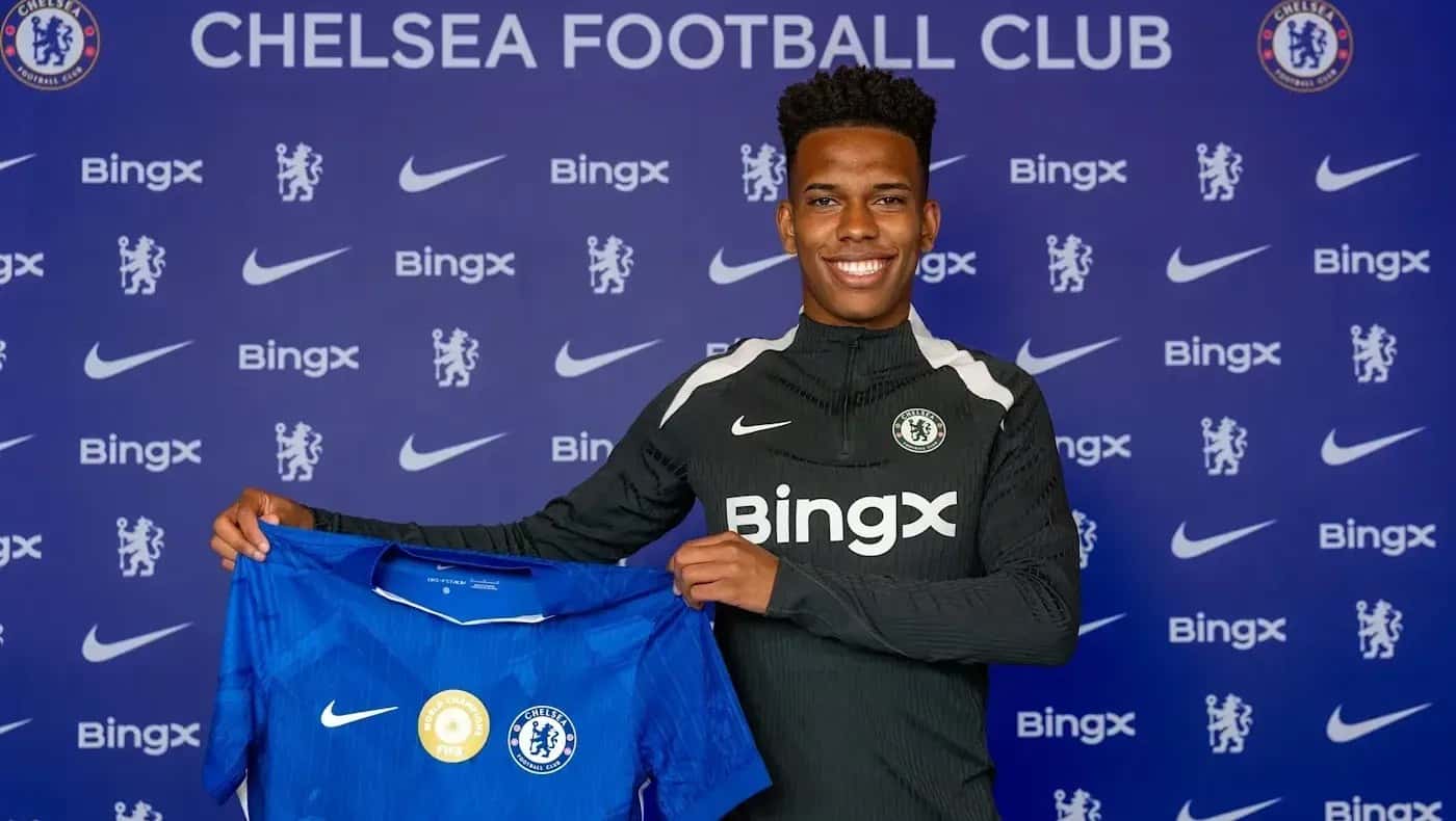 estevao_apresenta_chelsea-e1754419648720