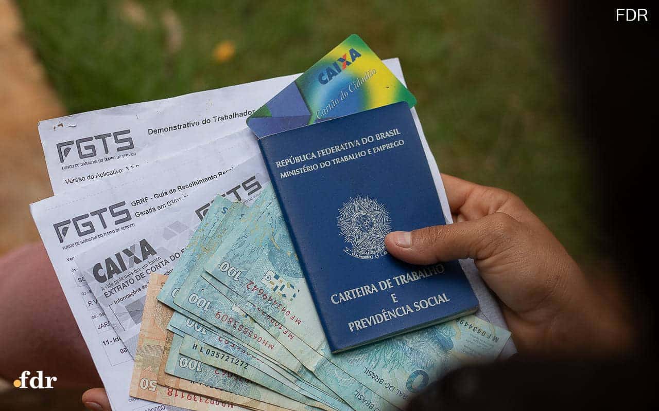 fgts-dinheiro-em-maos