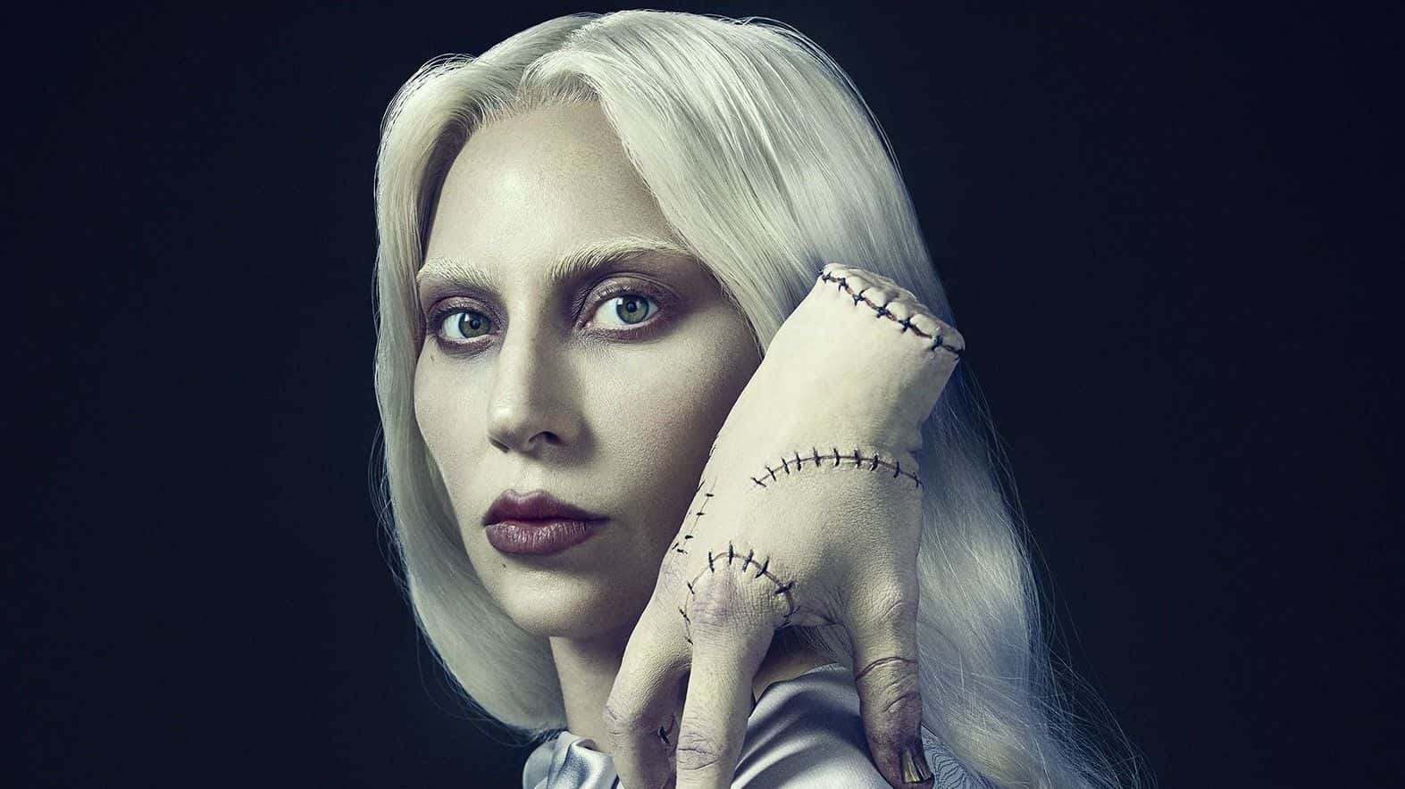 1-lady-gaga-wandinha