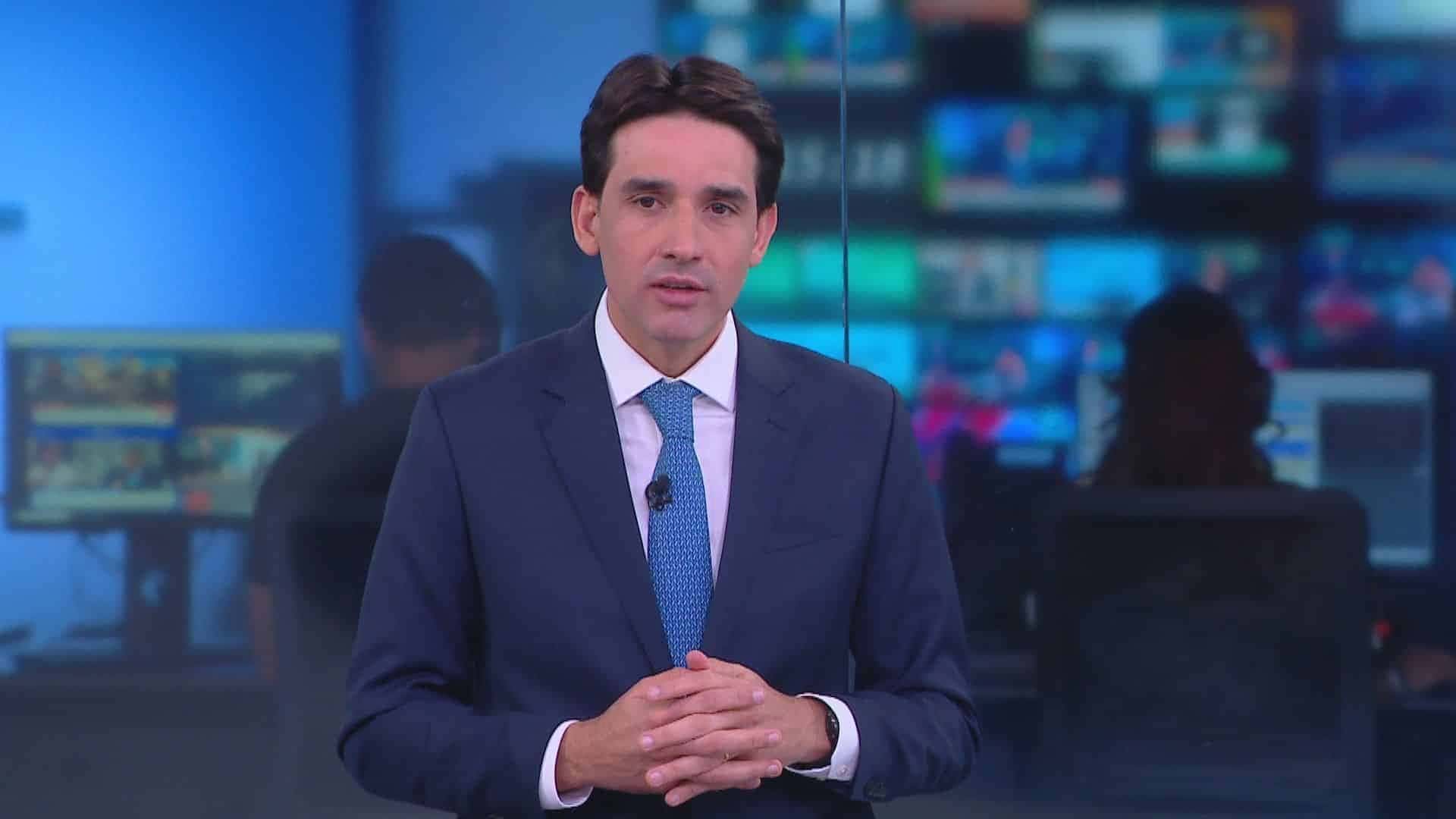 BR_CNN_050925_LIVE_CLEAN_frame_153439
