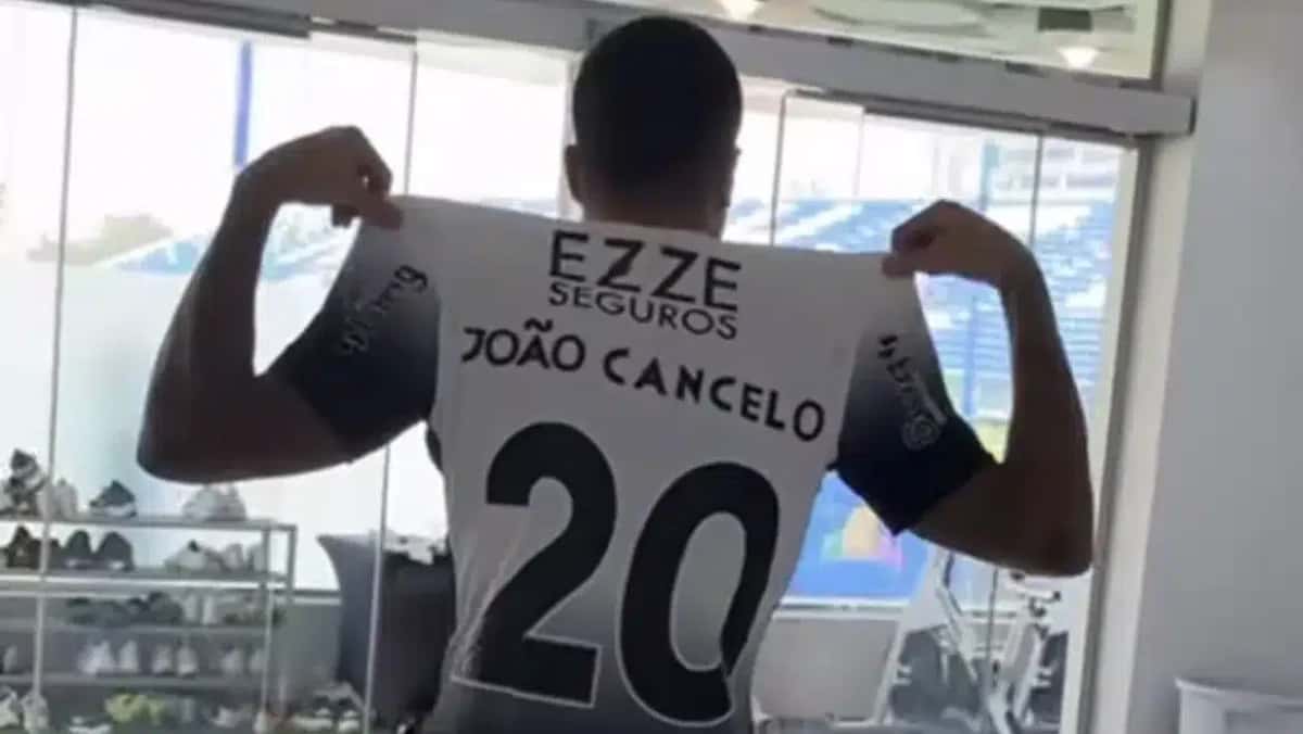 Cancelo-Corinthians-e1758646138222