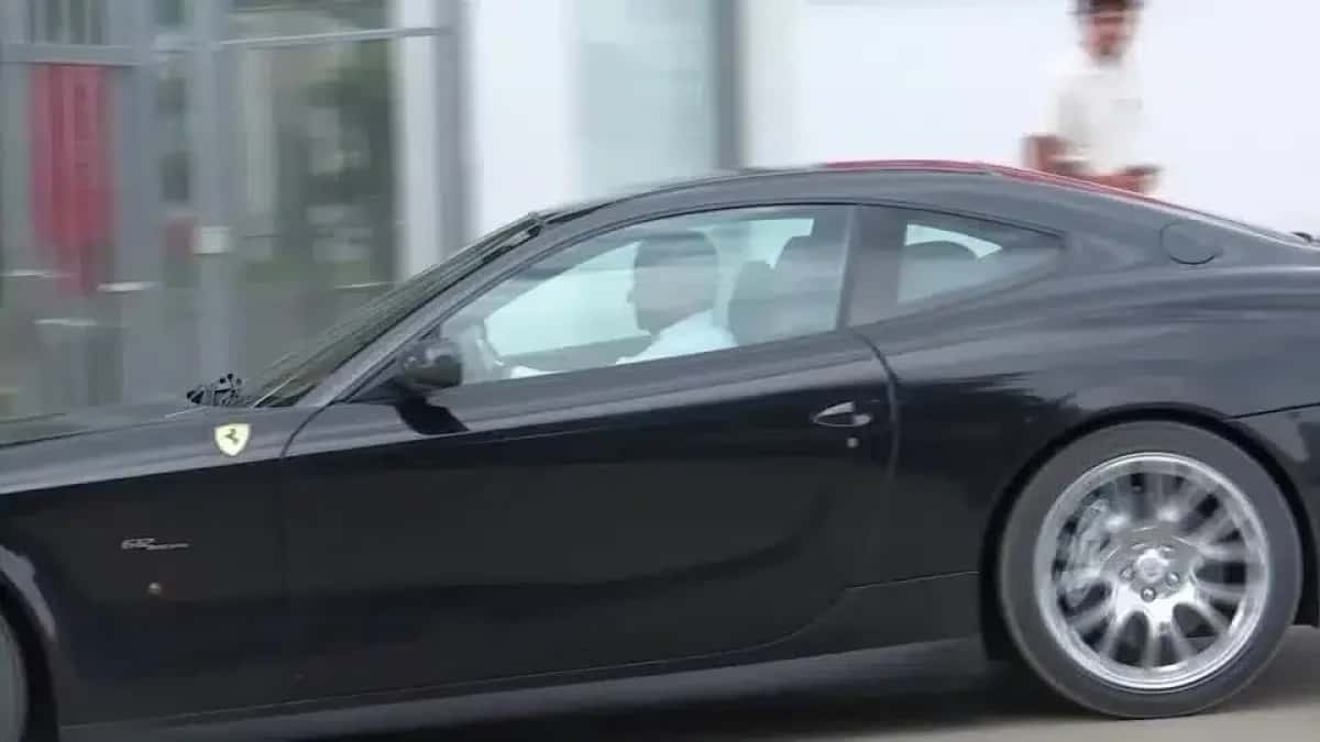 Mourinho-chega-nas-instalacoes-do-Benfica