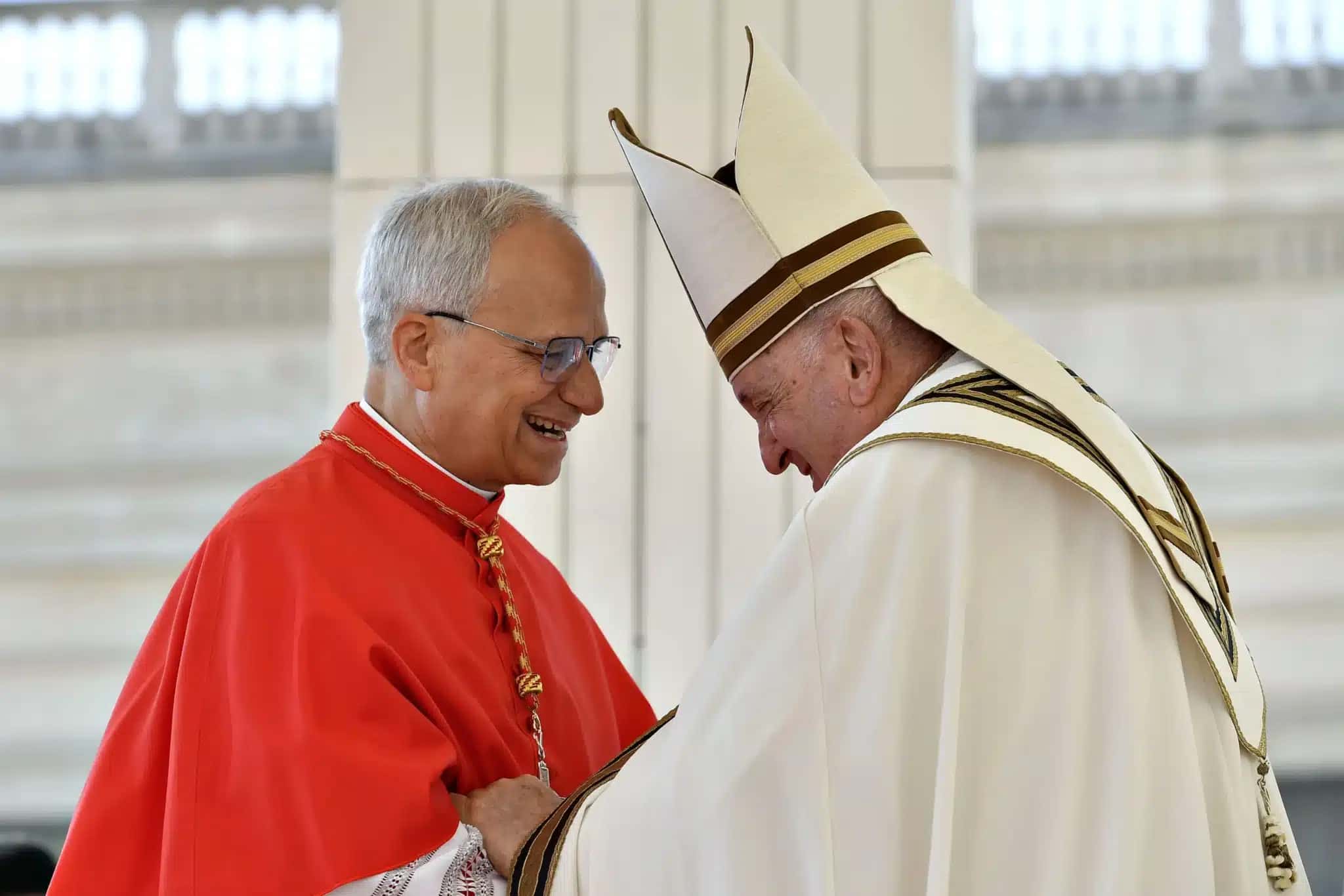 Papa-Francisco-e-papa-Leao-XIV