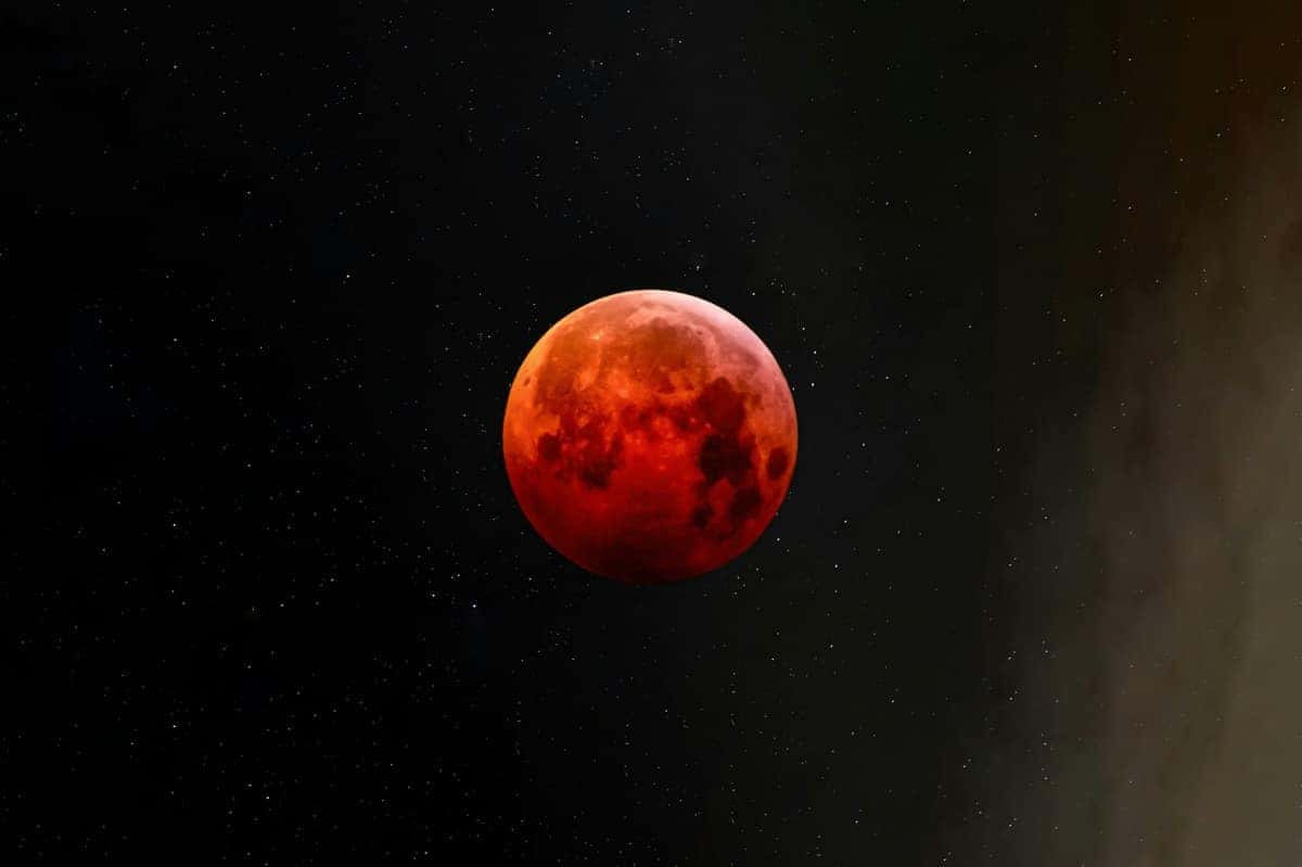 Signos-mais-impactados-pelo-Eclipse-de-0709