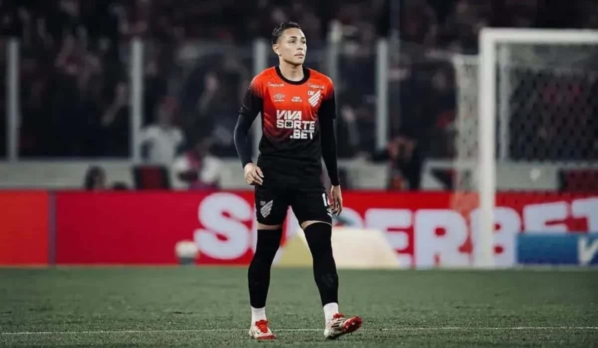 kaua_moraes_athletico_cruzeiro