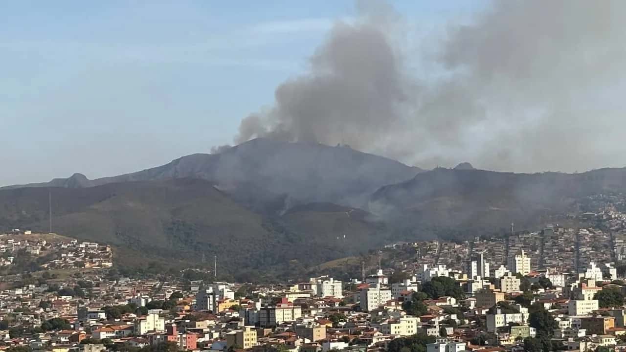 INCENDIO-SERRA-DO-CURRAL
