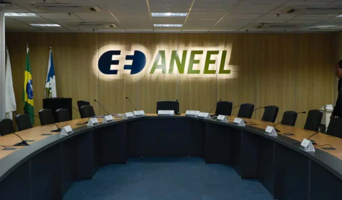 agencia-INFR-Aneel-1