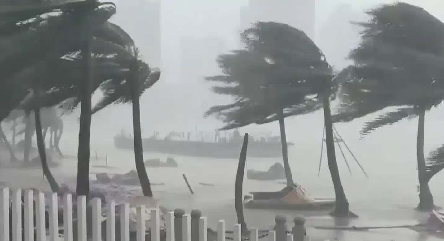 tufao-provoca-fortes-tempestades-na-china