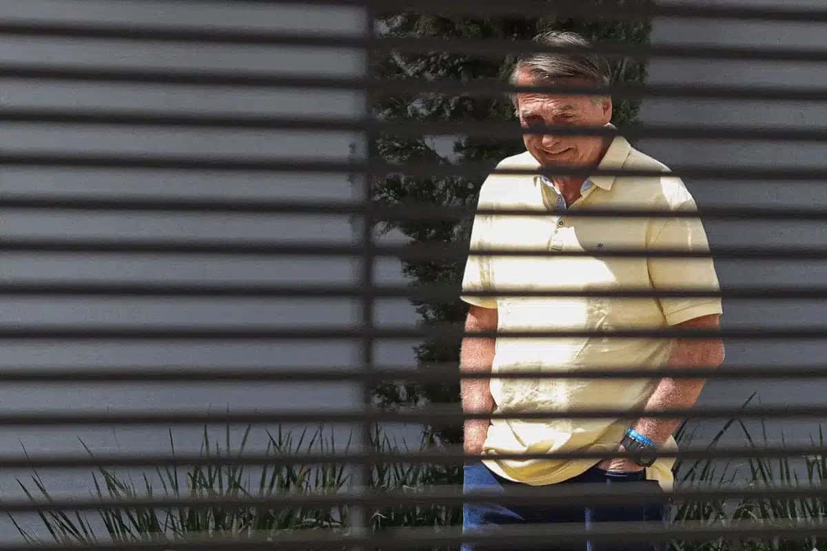 030925VS_bolsonaro-domiciliar-002