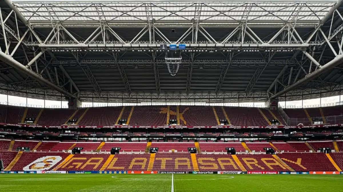 Estadio-Galatasaray-e1761138474484