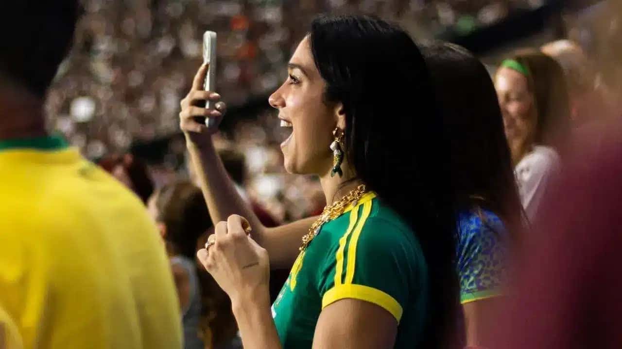 dua_lipa-e1763602883232