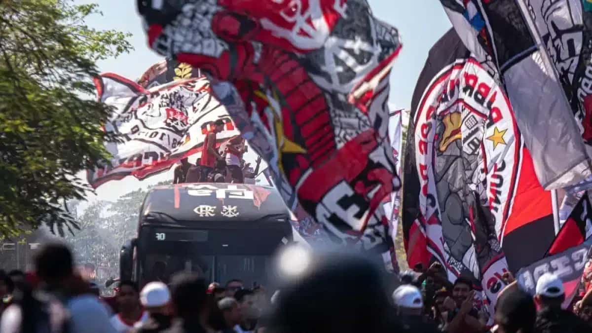 torcida_flamengo_aerporto-e1764159465796
