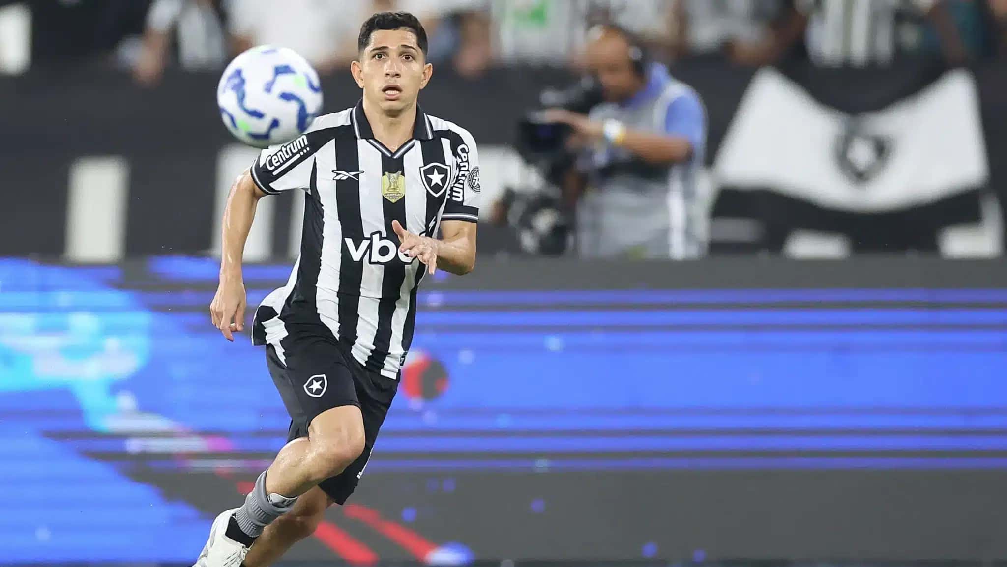 savarino_botafogo-e1758653265837