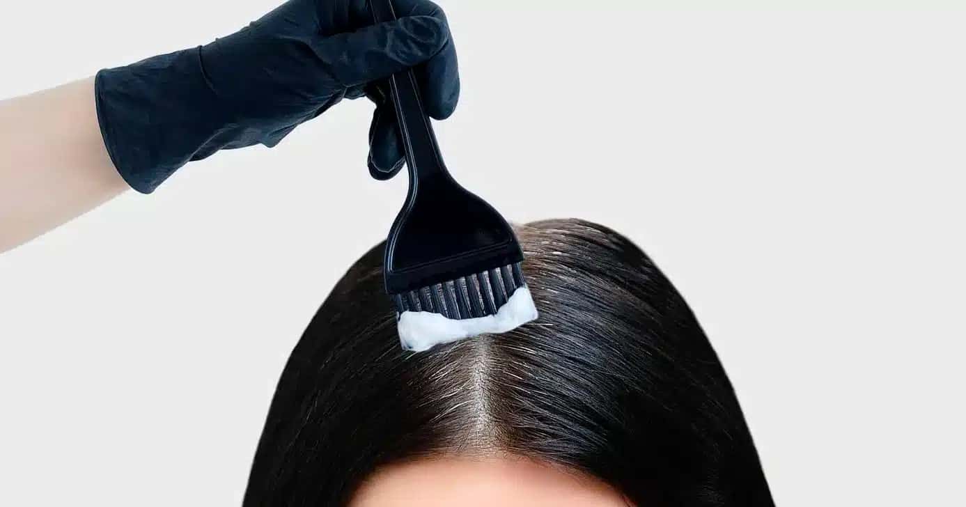 Tinta-caseira-para-cabelo-grisalho-branco