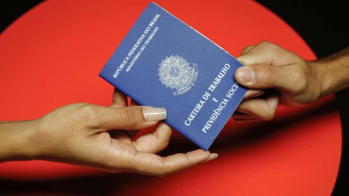 carteira-de-trabalho-foto-848×477-1