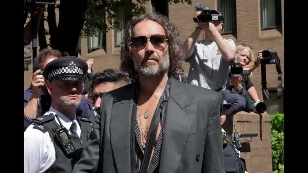 russell-brand