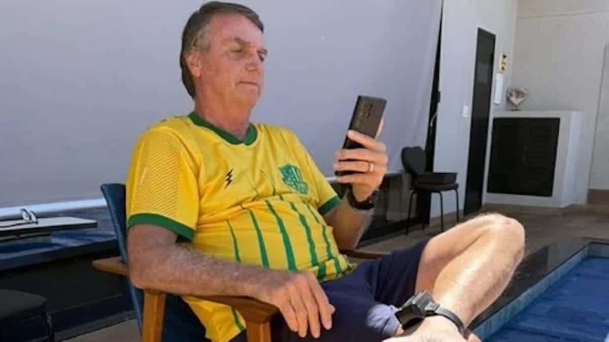 bolsonaro-de-tornozeleira-848×477-1