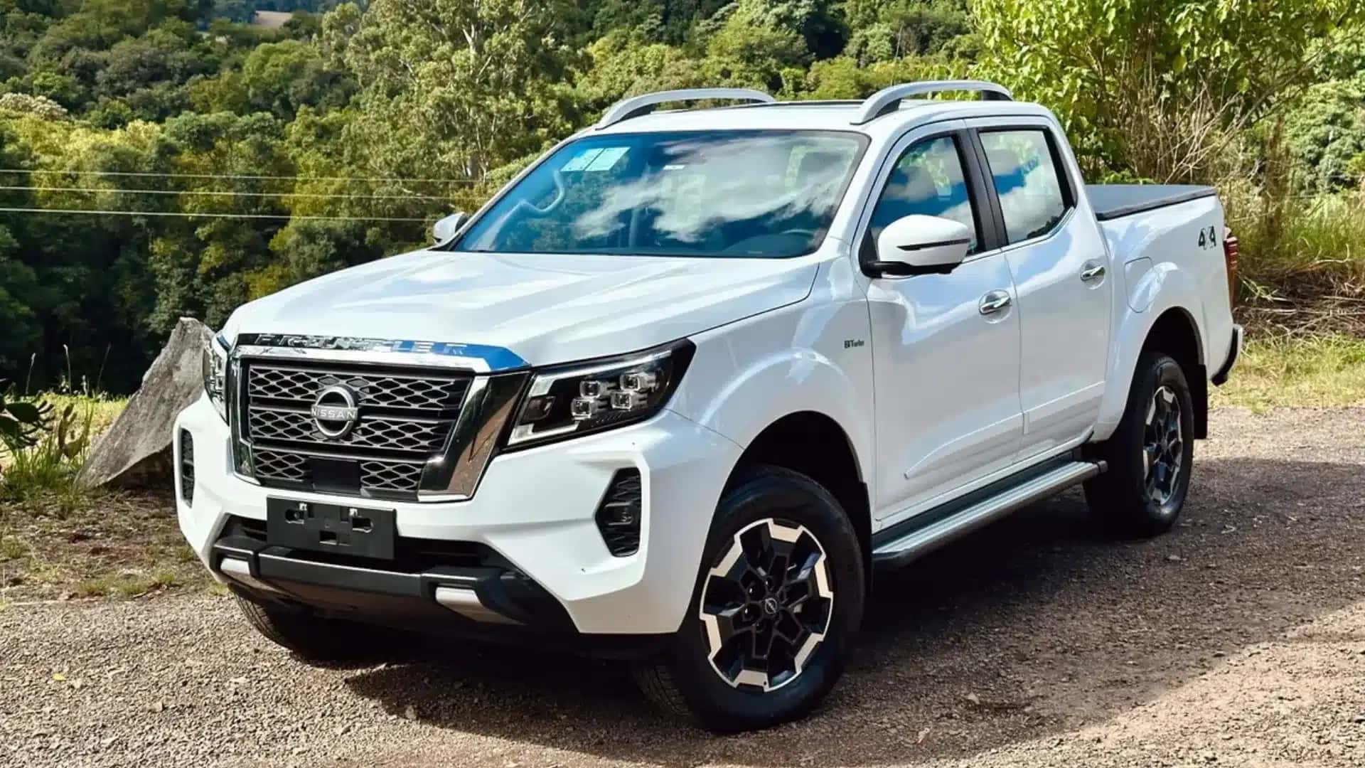 nissan-frontier-platinum