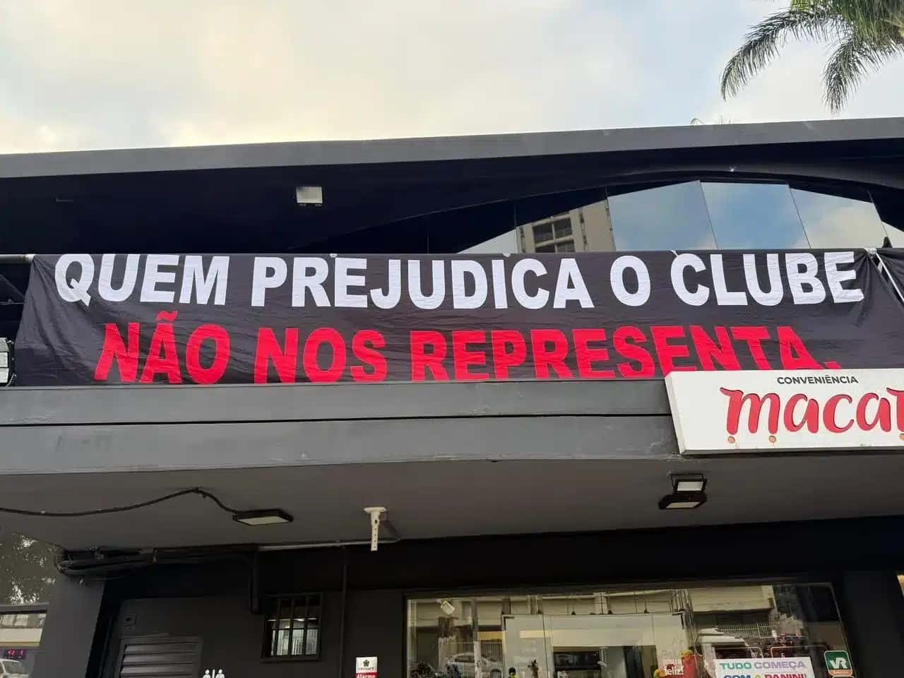 1318668a-f558-4007-9da1-9183063686d2