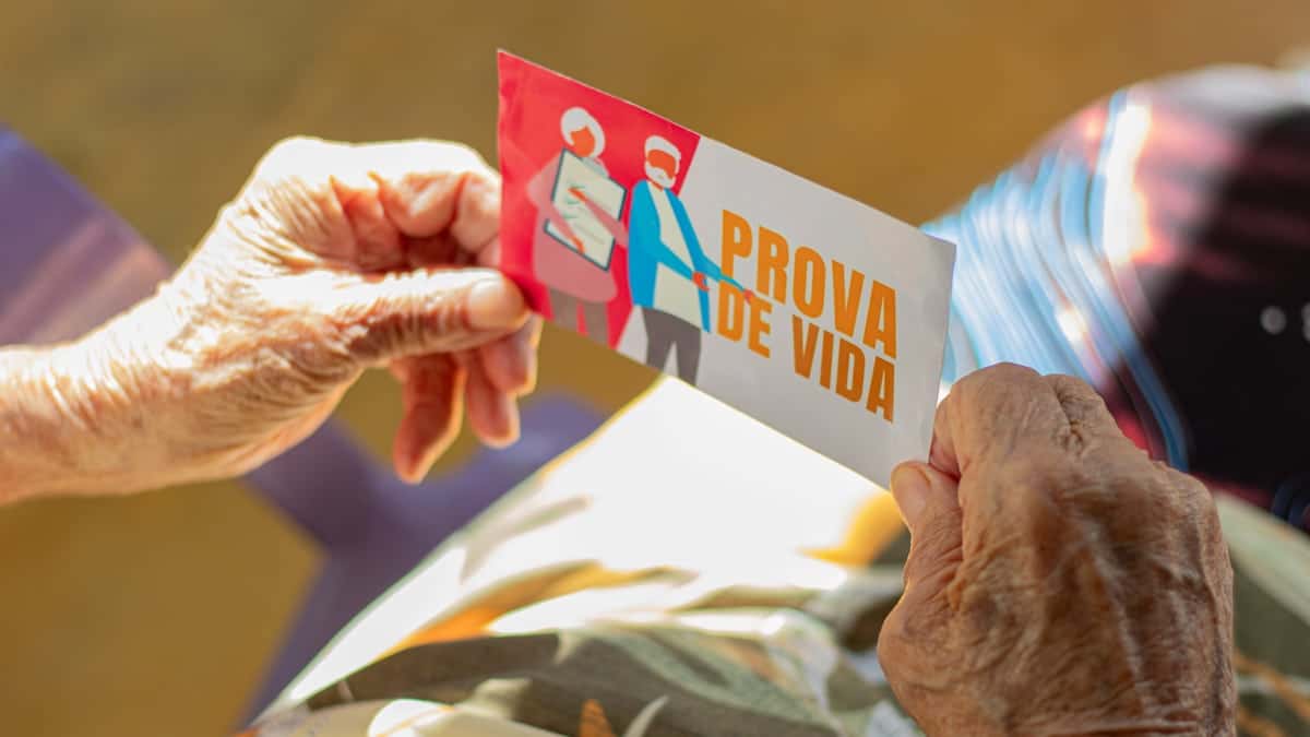 73224245_prova-de-vida-fdr