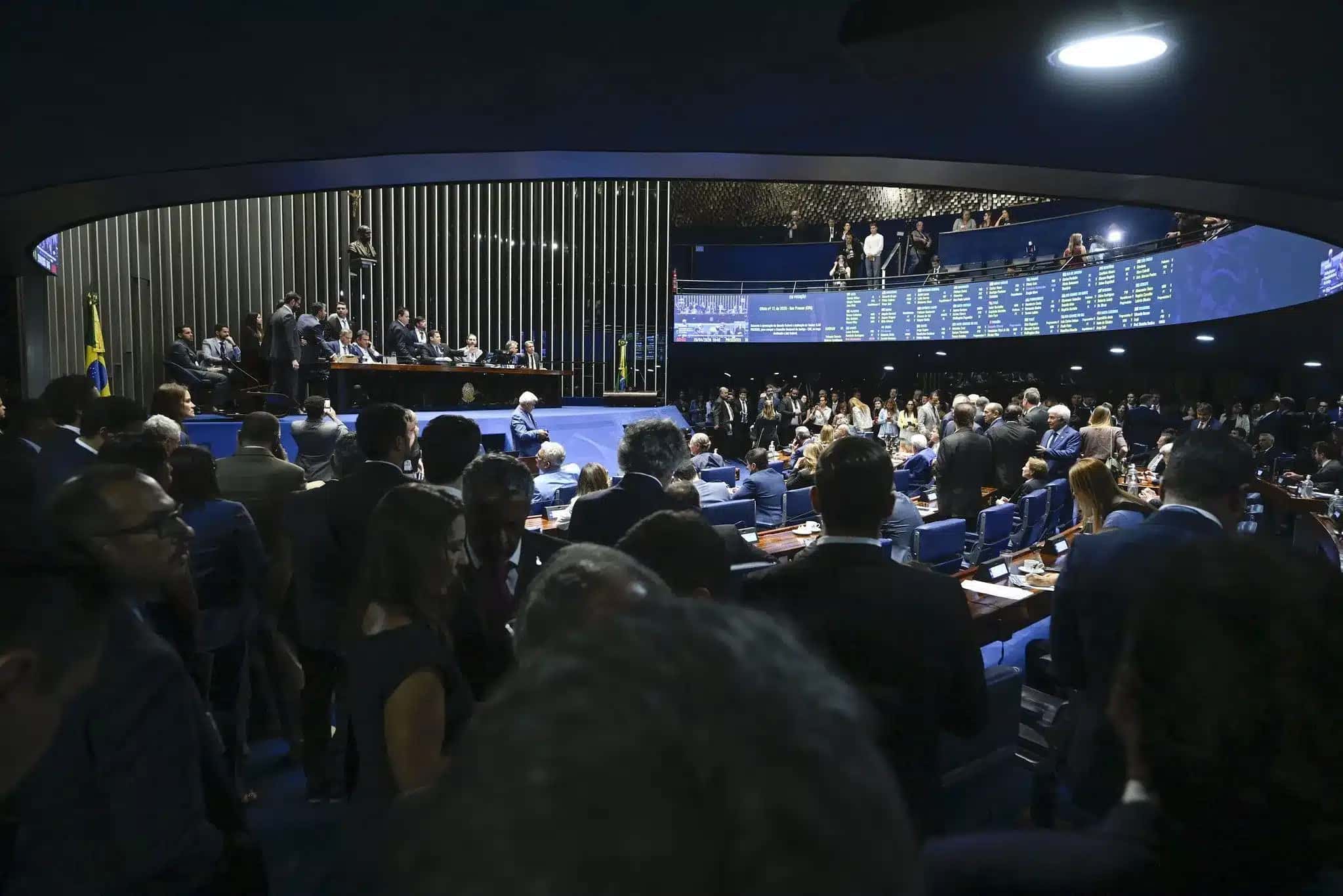 Carlos_Moura_Agencia_Senado-1
