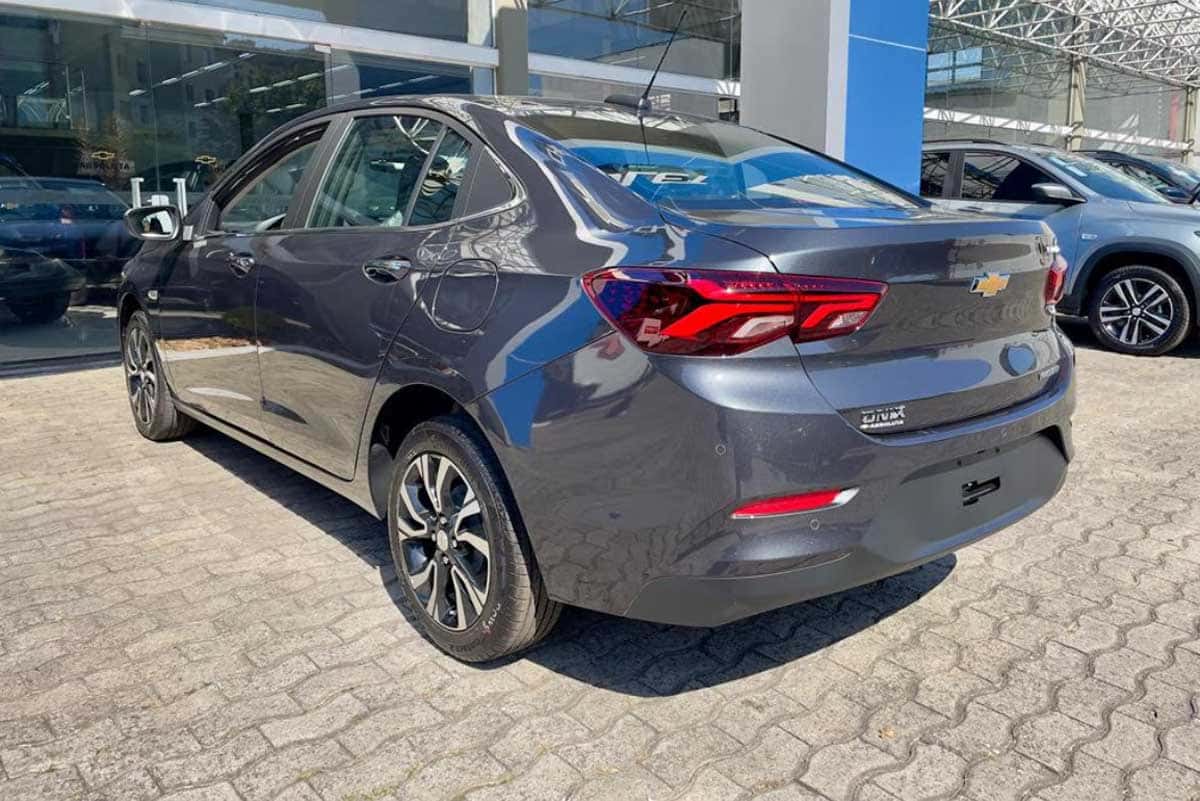 Chevrolet-Onix-Plus-Premier-2025-05