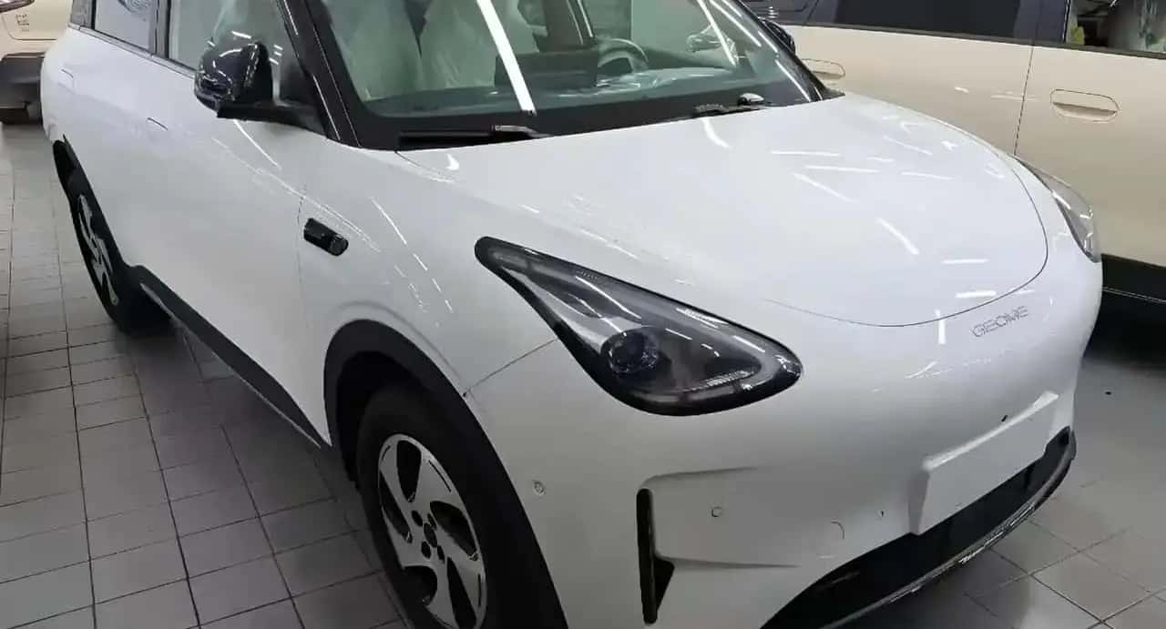 Geely-EX2-Atualizacao-Frente-Edit