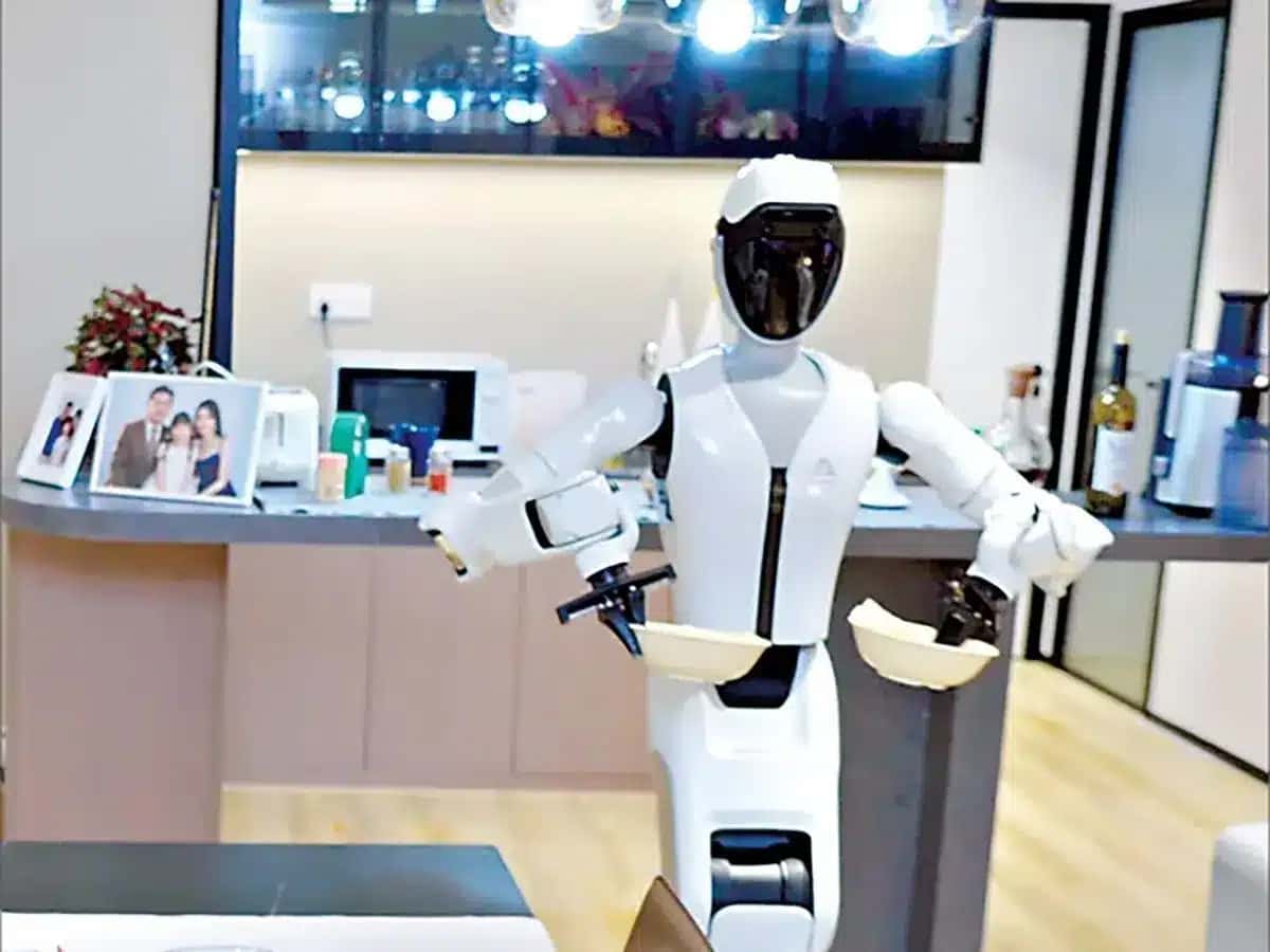 robo-executando-tarefas-domesticas-em-casa