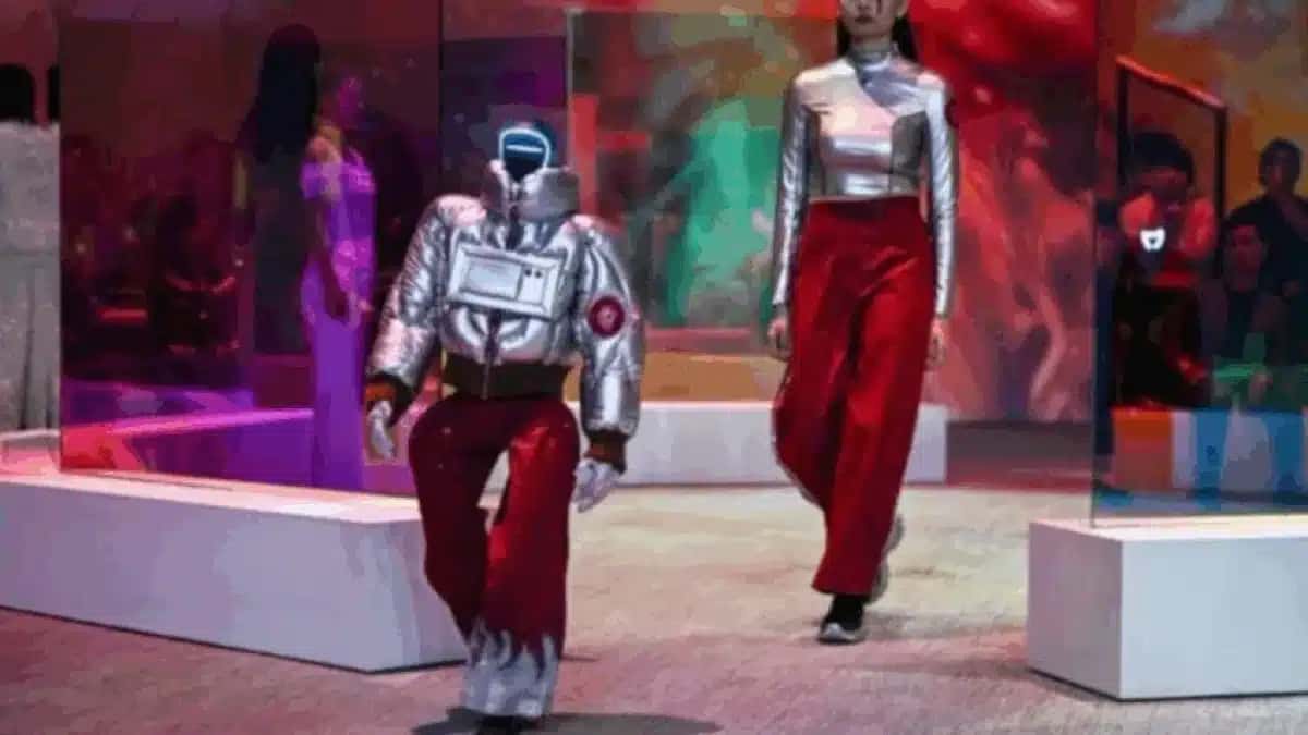 robos-humanoides-desfilando-848×477-1
