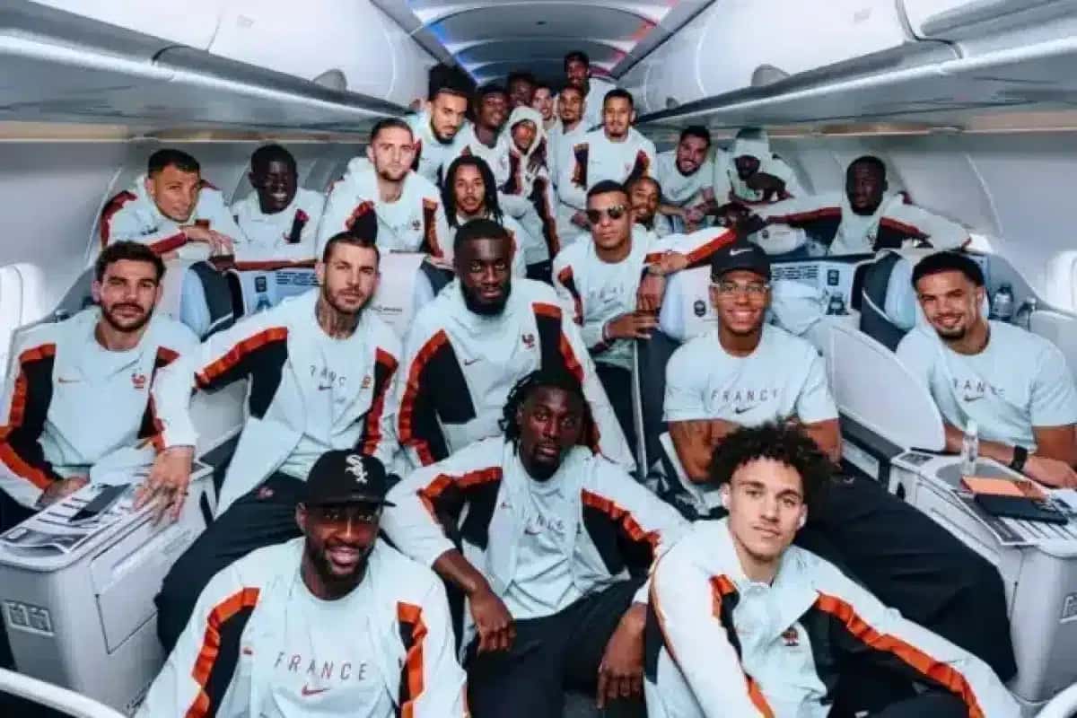 Franca-embarca-para-a-Copa